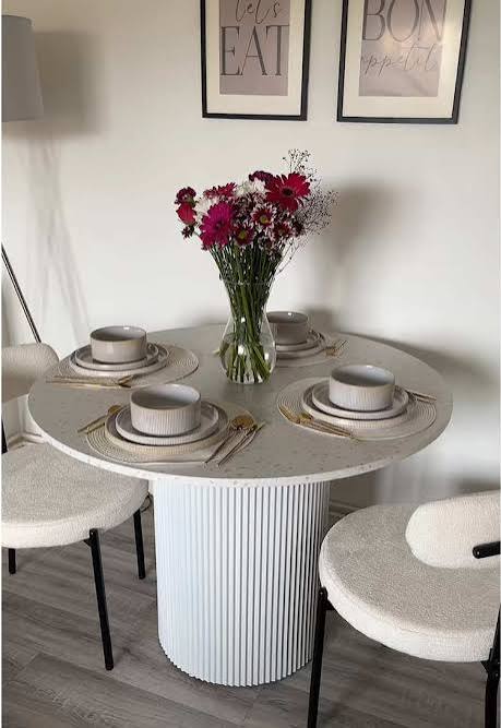 Fluted Pedestal Kitchen & Dining Table